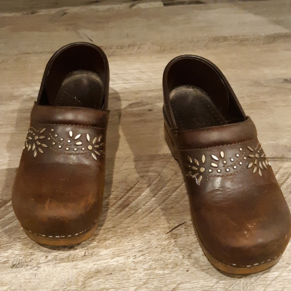 Dansko Cloggs